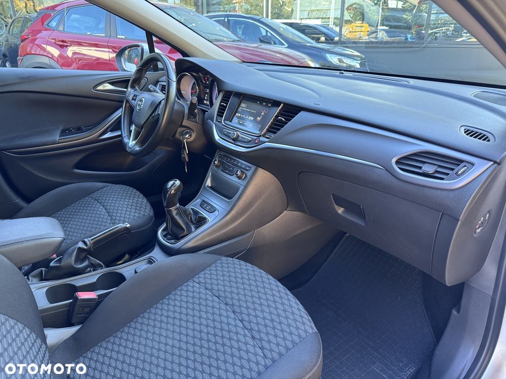 Opel Astra 1.4 T Enjoy - 21