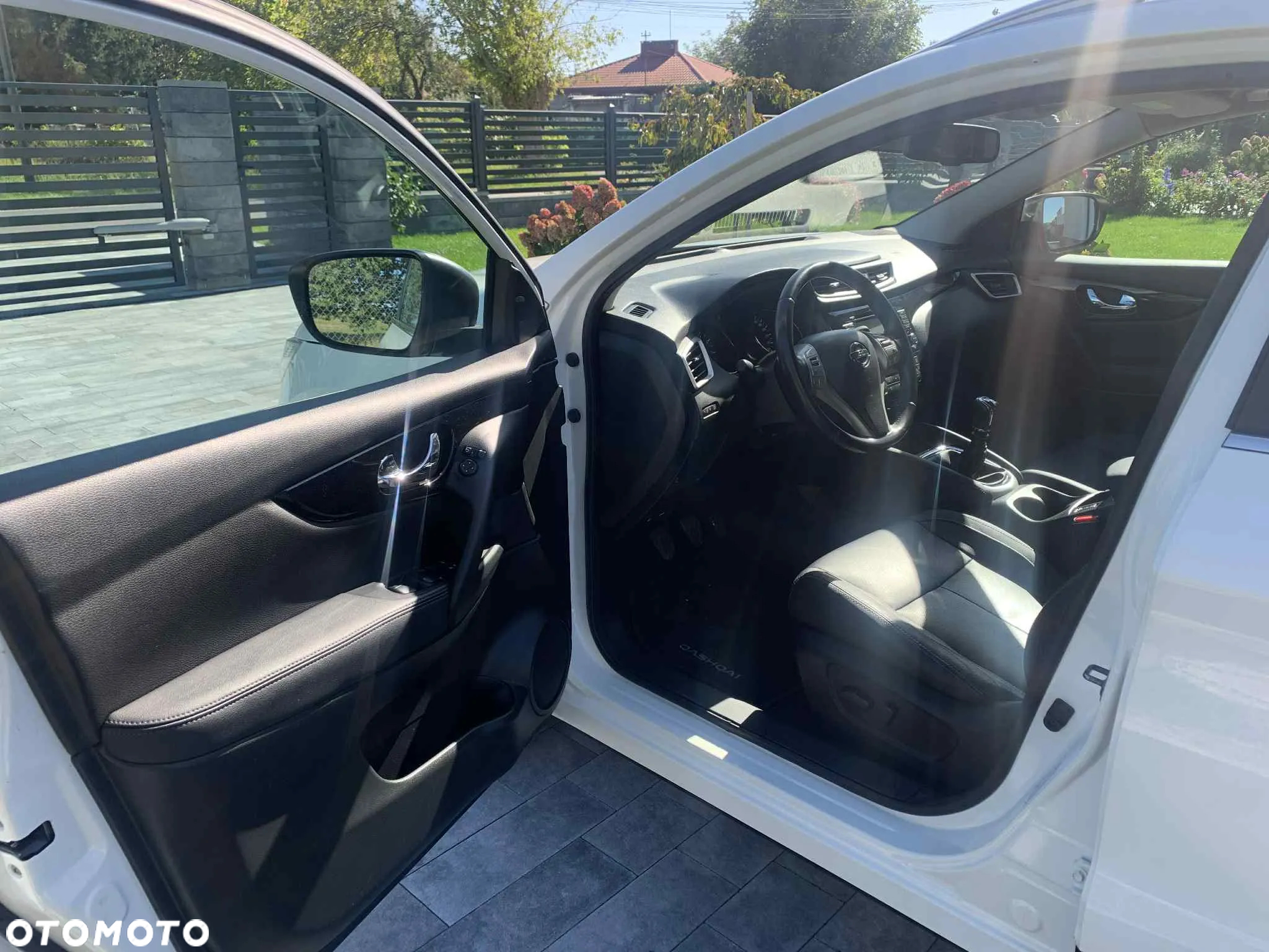 Nissan Qashqai - 12