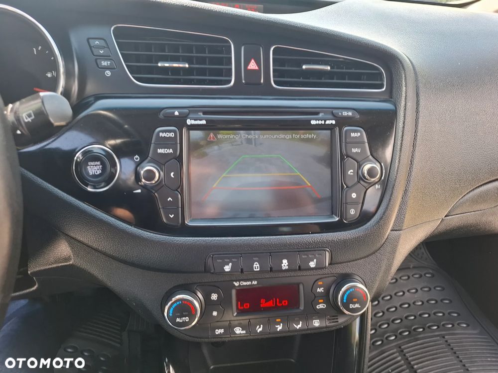 Kia Ceed 1.6 CRDi Spirit - 27