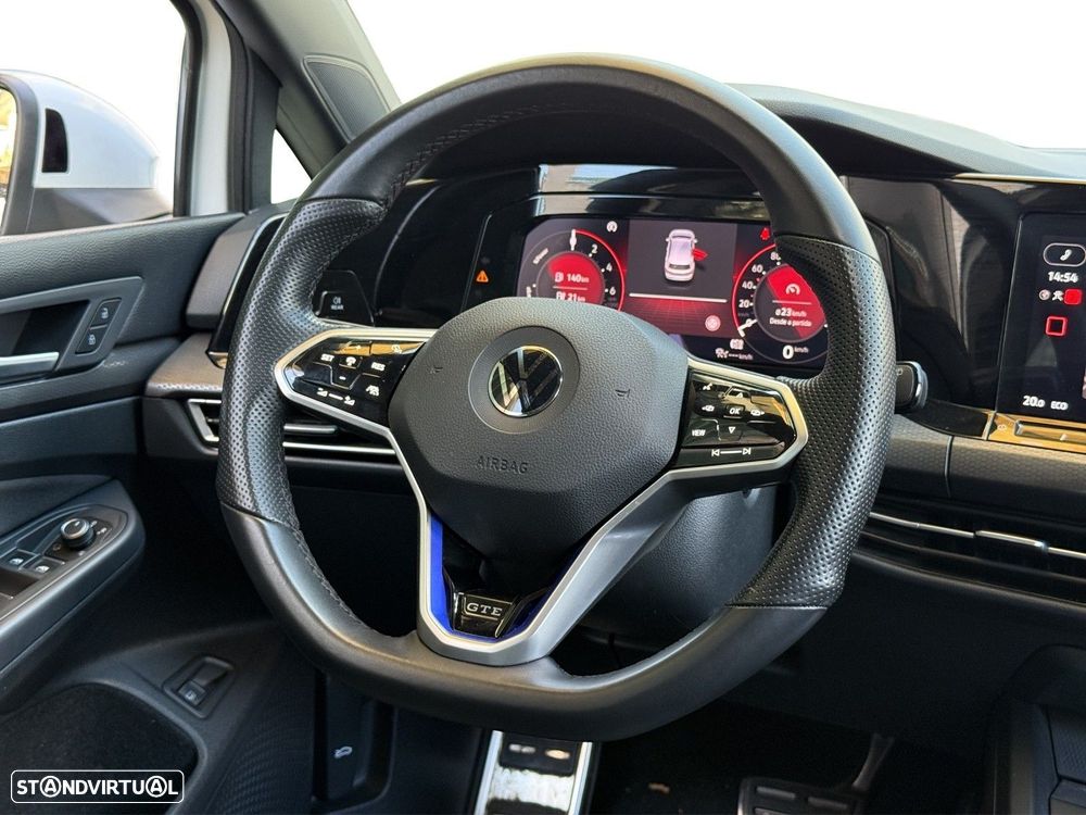 VW Golf 1.4 TSI GTE DSG - 19