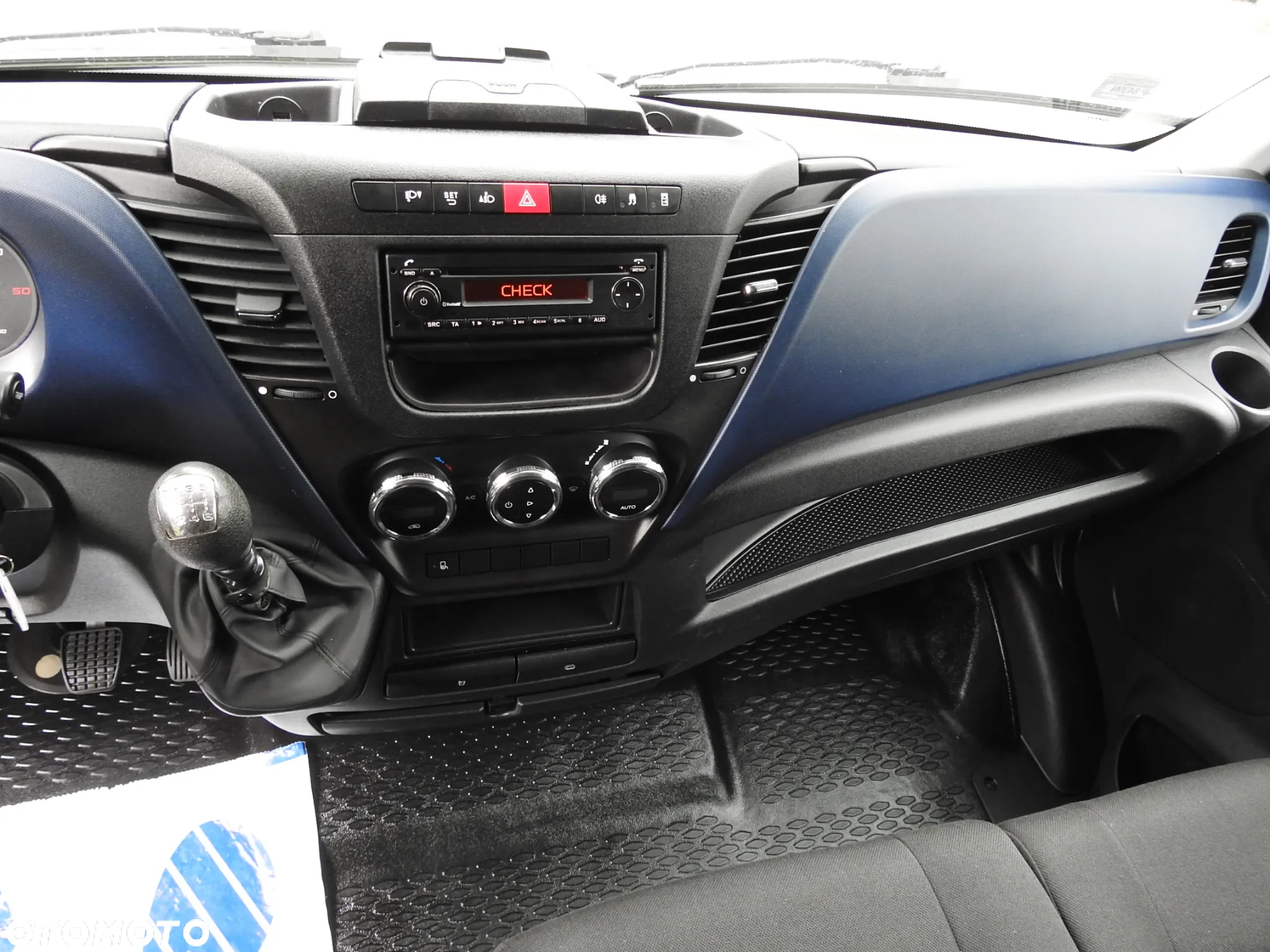 Iveco DAILY 35S18 PLANDEKA WINDA 8 PALET TEMPOMAT KLIMATYZACJA 180KM [ 282410 ] - 31