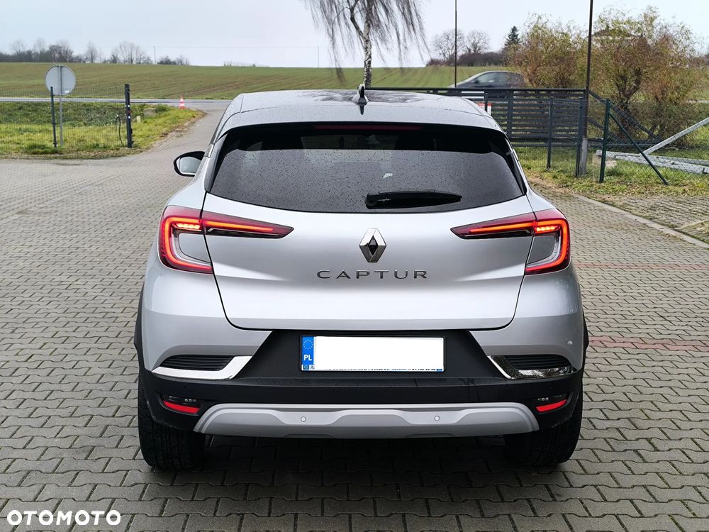 Renault Captur TCe Mild Hybrid 140 TECHNO - 5