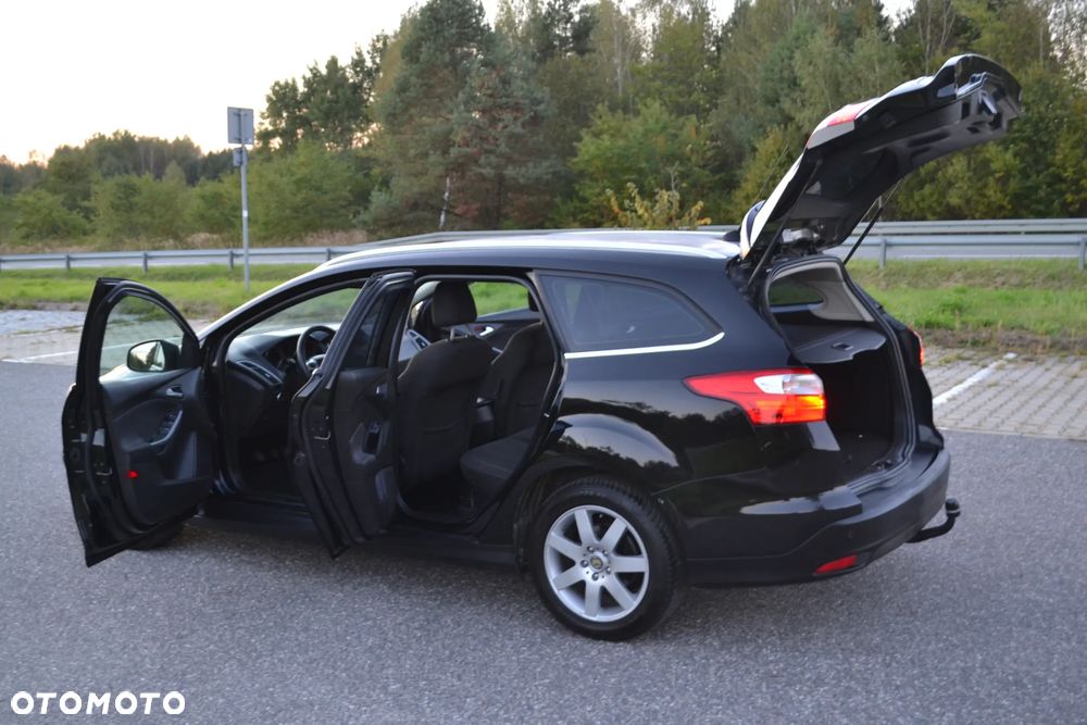 Ford Focus - 28