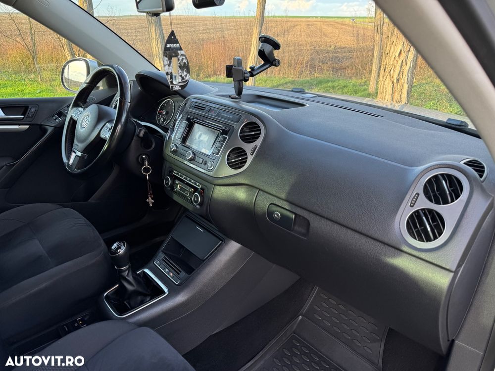 Volkswagen Tiguan 2.0 TDI DPF 4Motion Sport & Style - 9