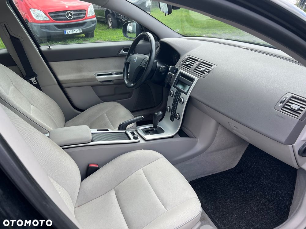 Volvo V50 2.0D DPF Powershift - 18