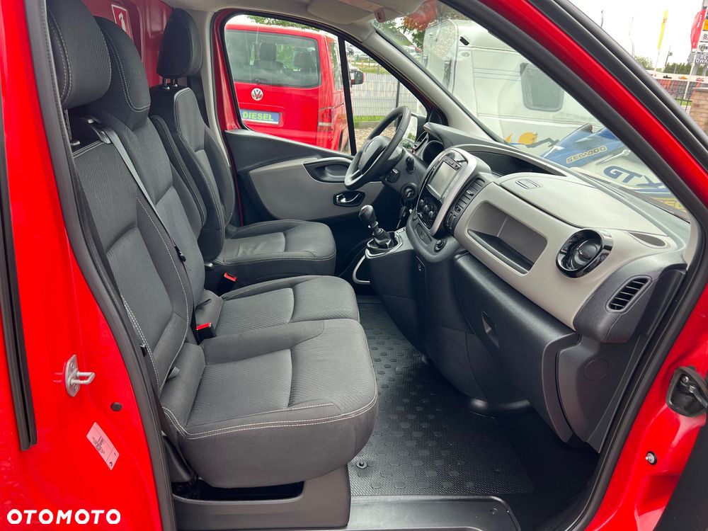 Renault Trafic - 24