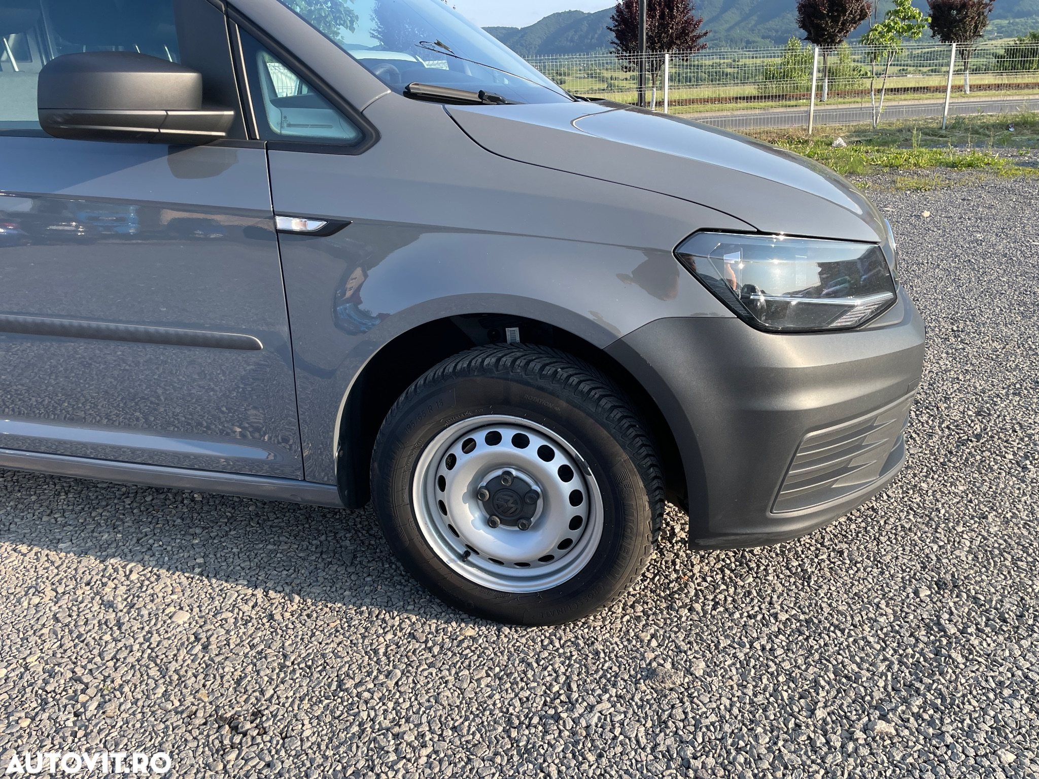 Volkswagen Caddy 2.0 TDI Maxi - 10