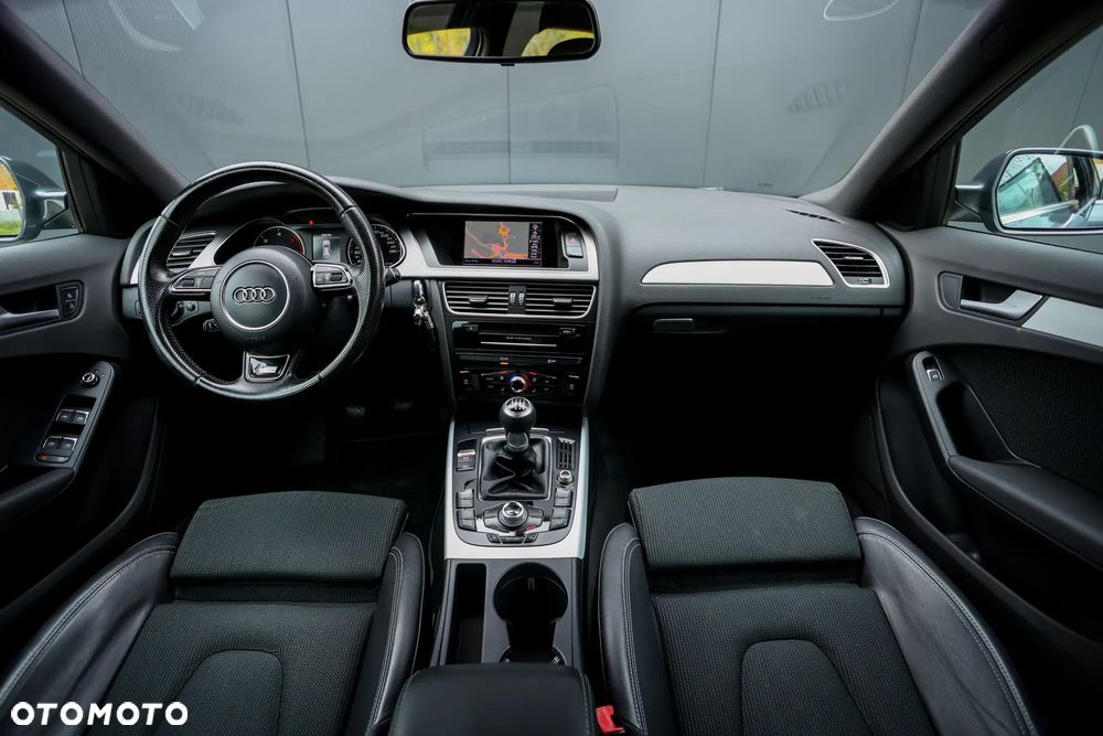 Audi A4 2.0 TDI DPF S line Sportpaket - 21