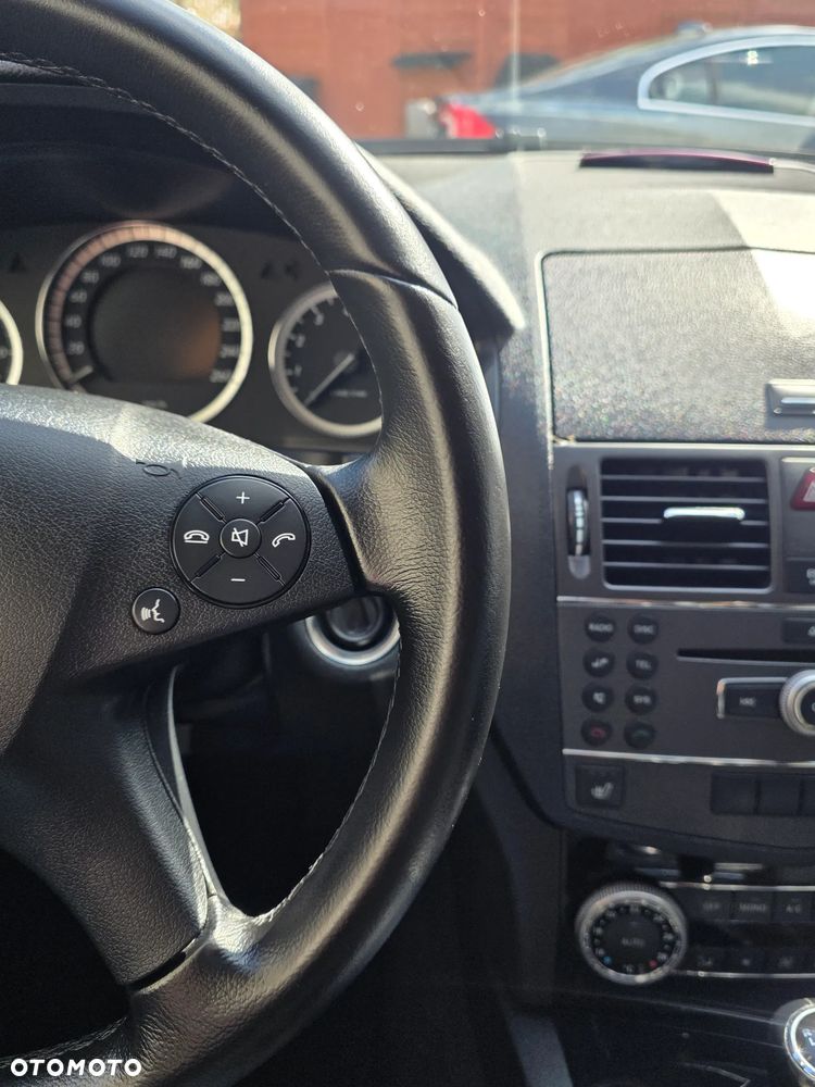 Mercedes-Benz Klasa C 200 Kompressor Elegance - 35