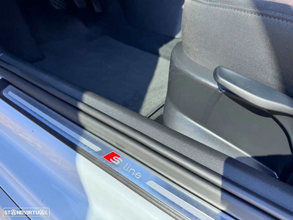 Audi A1 1.2 TFSI S-line - 40
