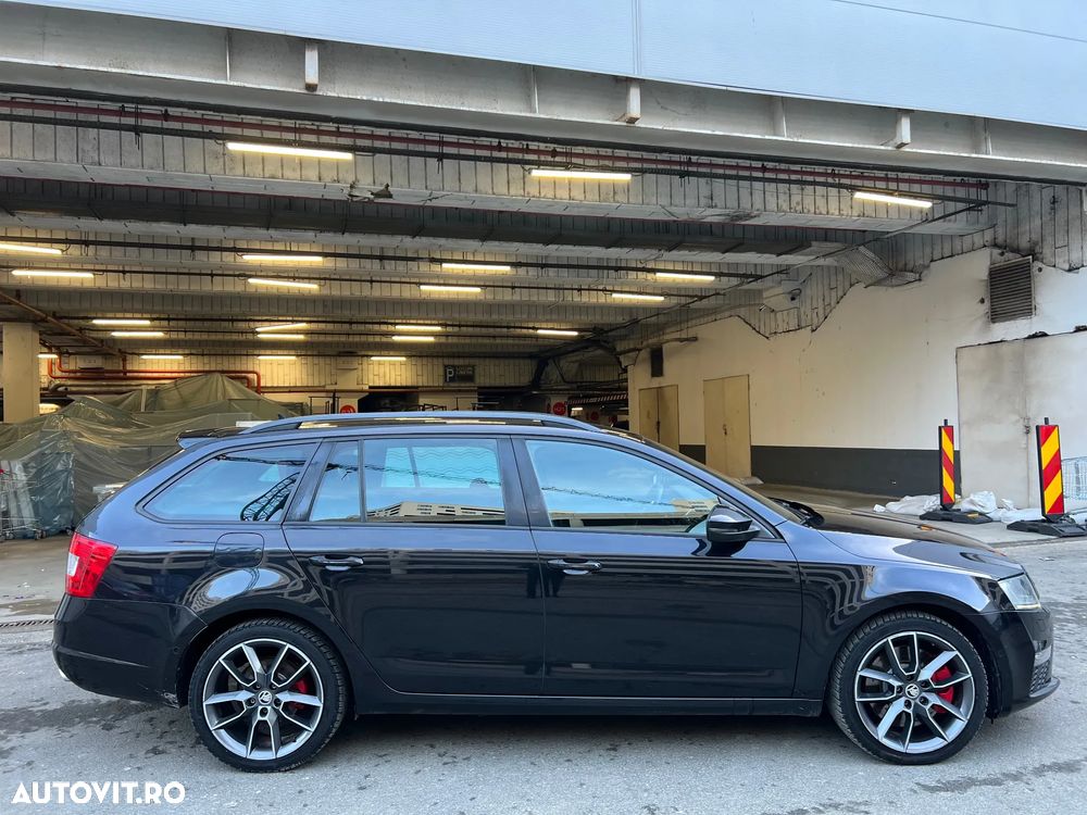 Skoda Octavia 2.0 TDI DSG RS - 9