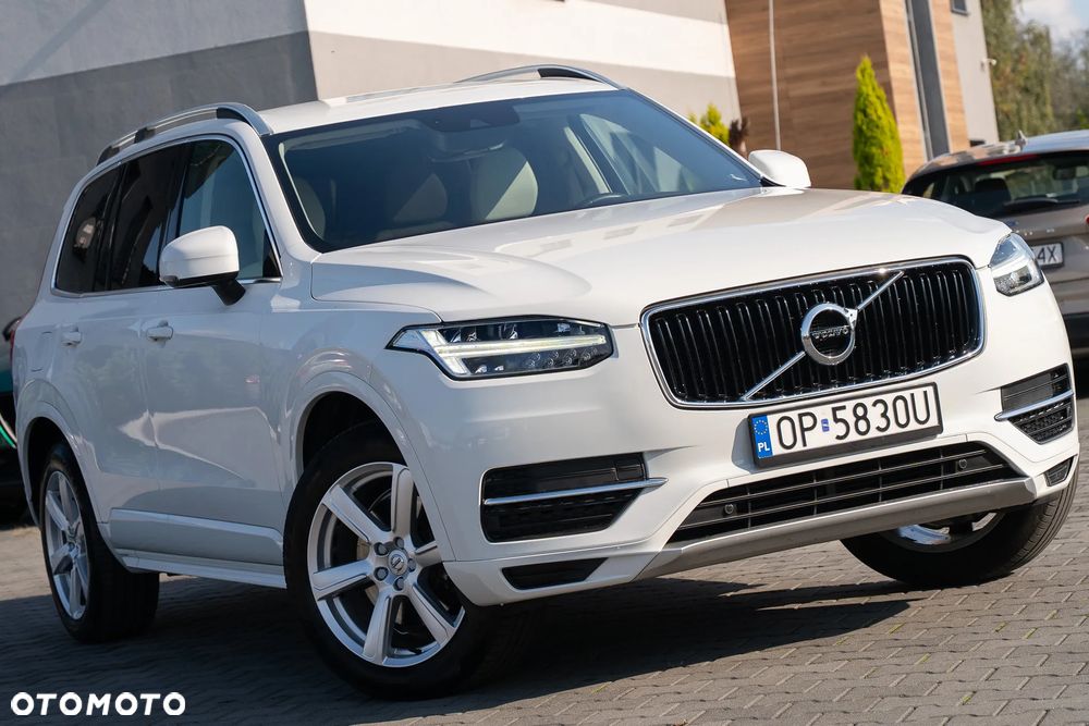 Volvo XC 90 B5 D AWD Geartronic Momentum - 3