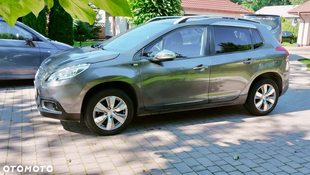 Peugeot 2008 1.2 Pure Tech Style - 15