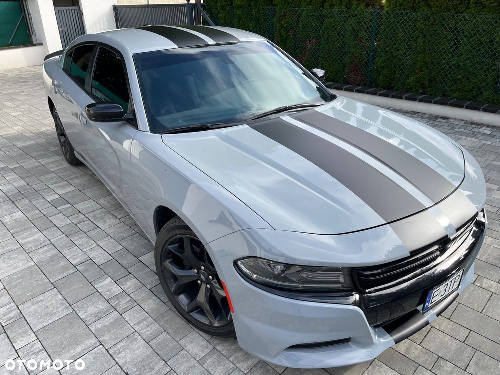 Dodge Charger - 3