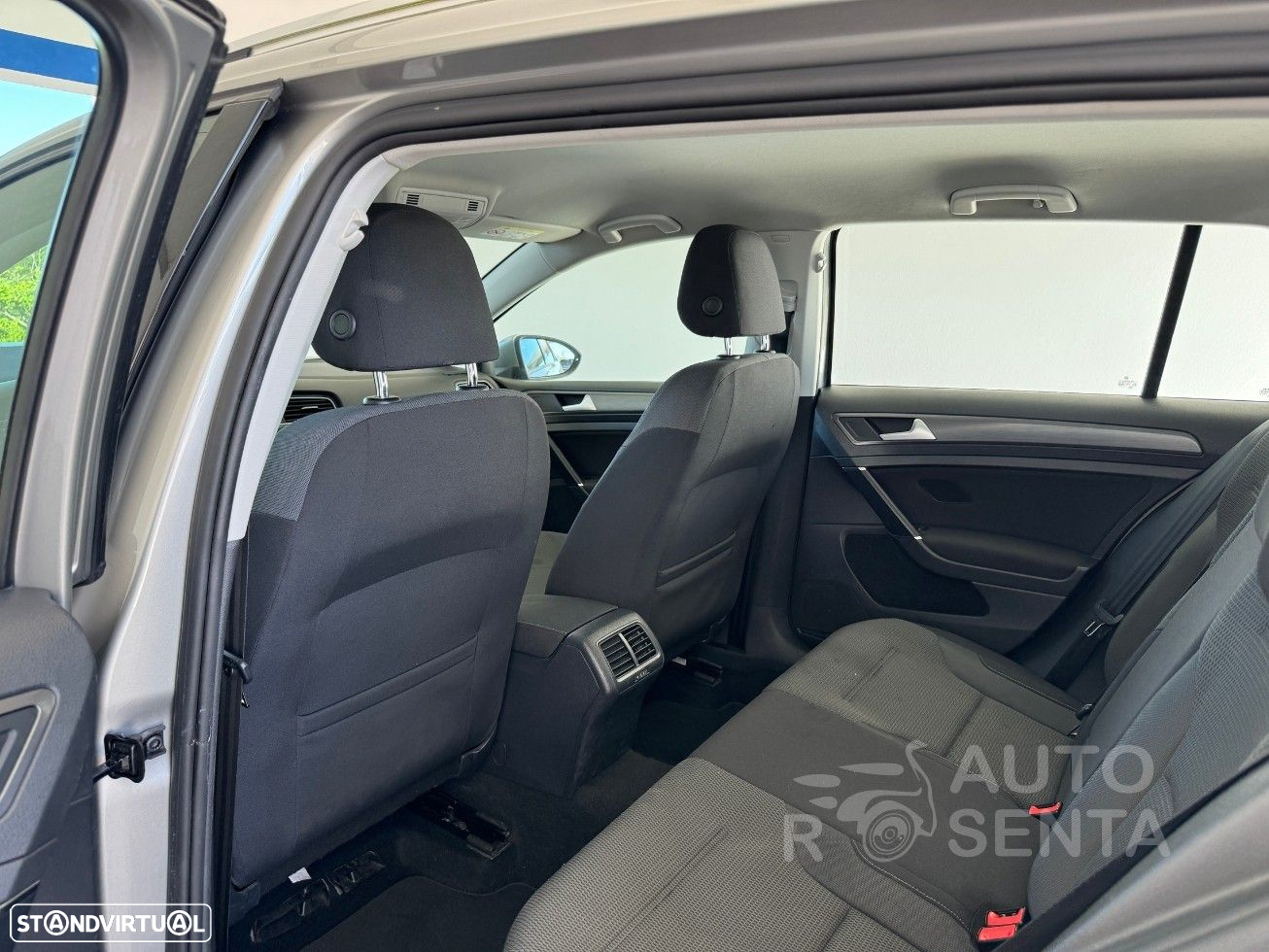 VW Golf Variant 1.6 TDi Highline - 19