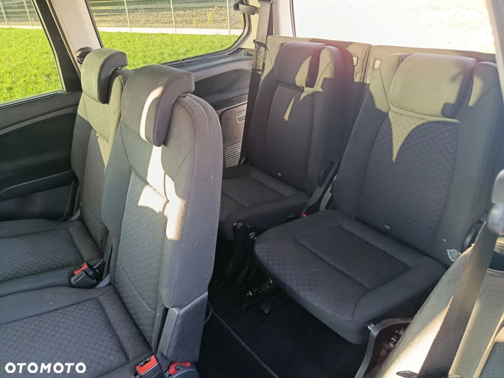 Ford Galaxy 2.0 TDCi Ghia - 11