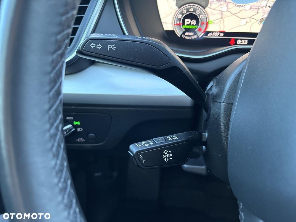 Audi Q5 Sportback - 12