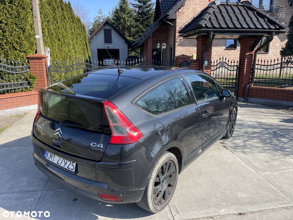Citroën C4 2.0 HDi VTS - 9