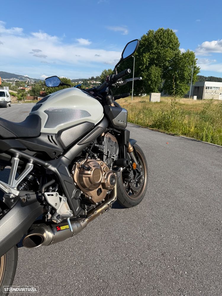 Honda CB - 3