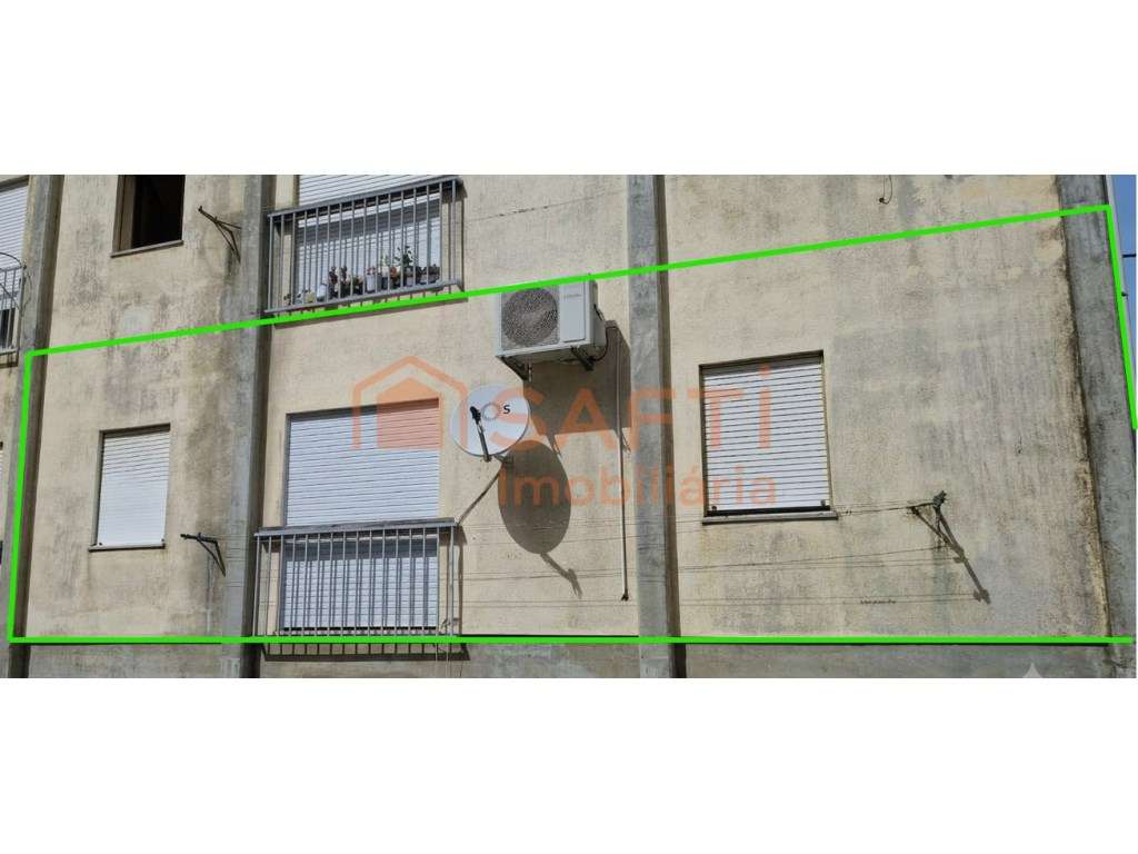 Excelente Apartamento T3 no Coração da Vila de Castanheira de Pera - Grande imagem: 3/18