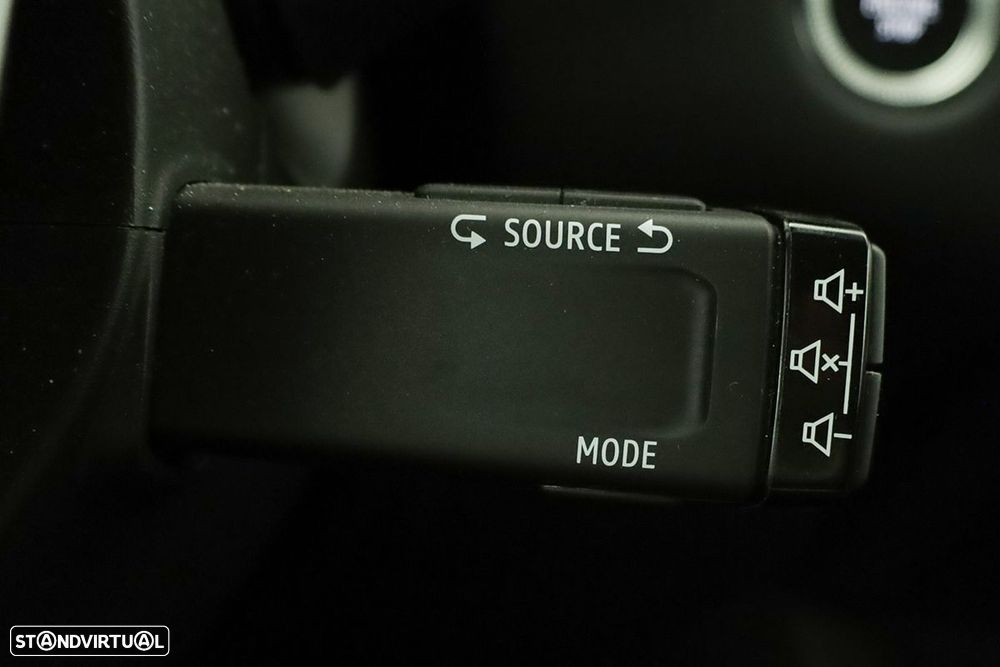 Renault Captur 1.0 TCe Techno Bi-Fuel - 19