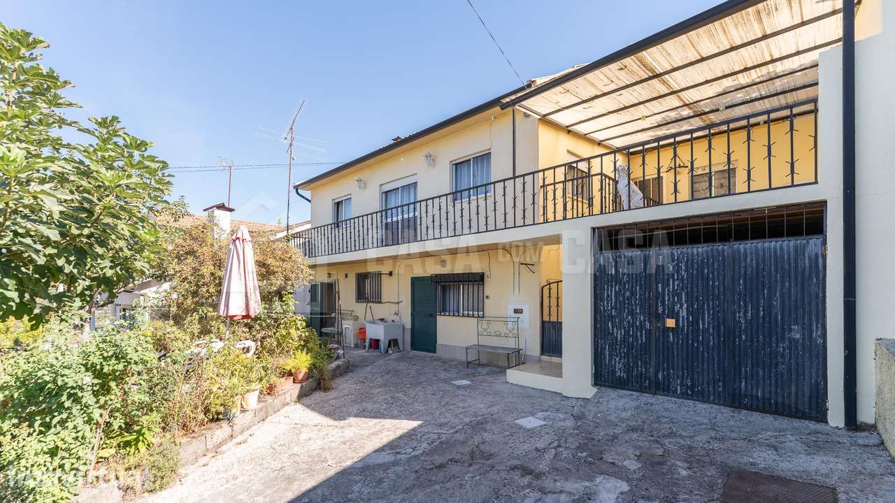 Moradia Isolada V3+2 em Orgens