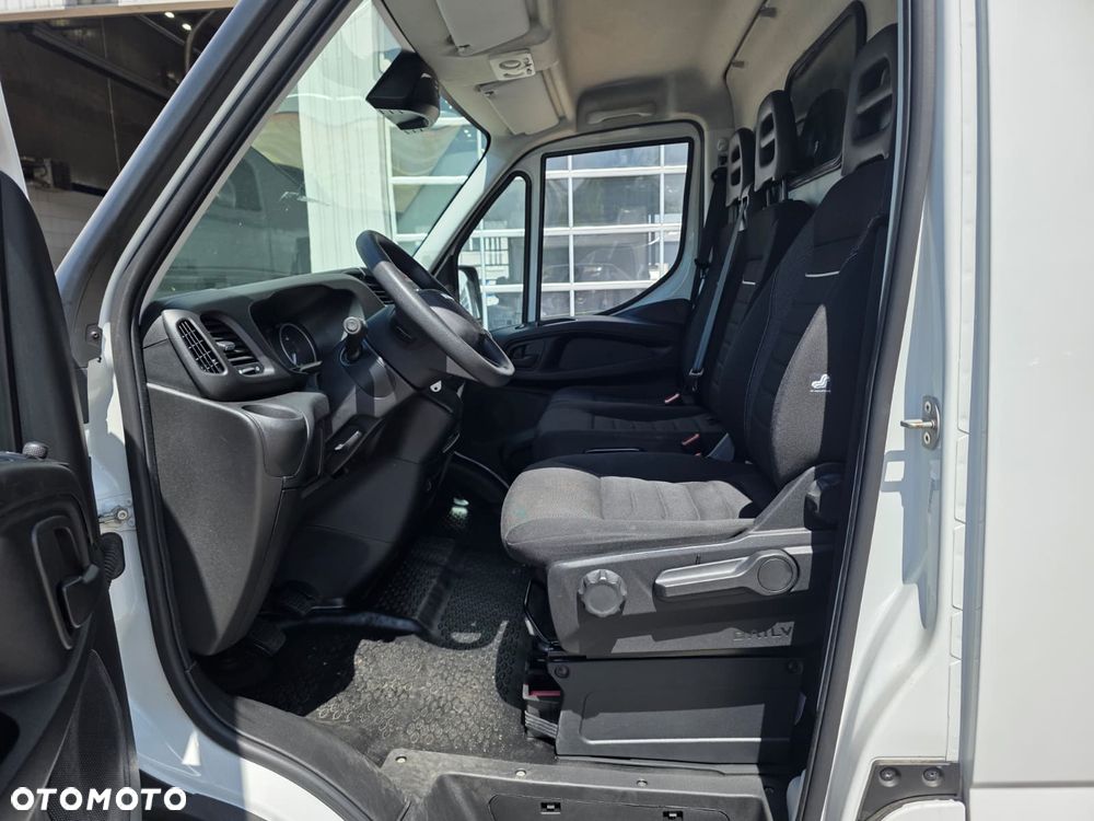 Iveco 35S16V L3H2 Średniak Furgon Blaszak - 17