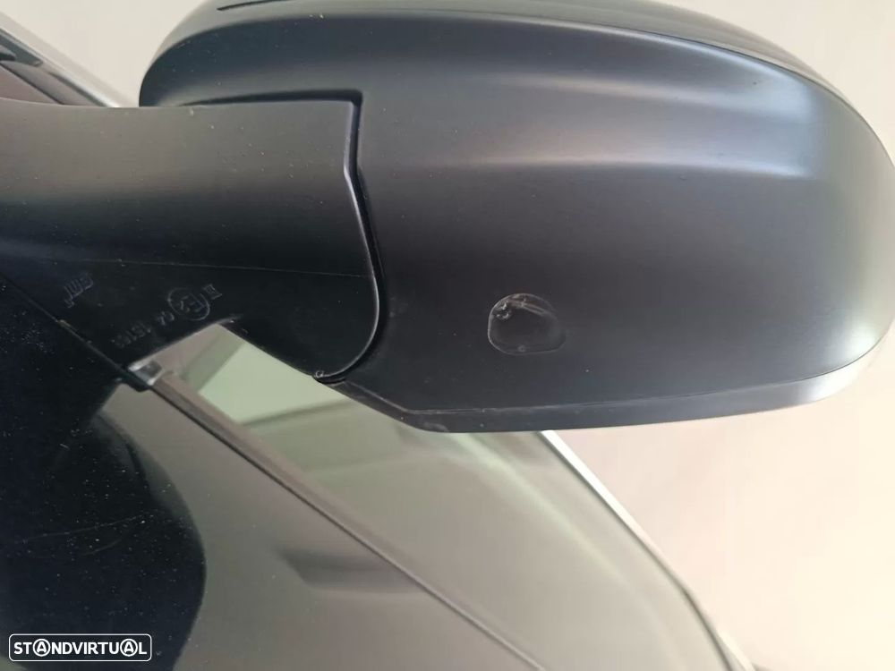 Peugeot 3008 1.6 BlueHDi Allure - 29