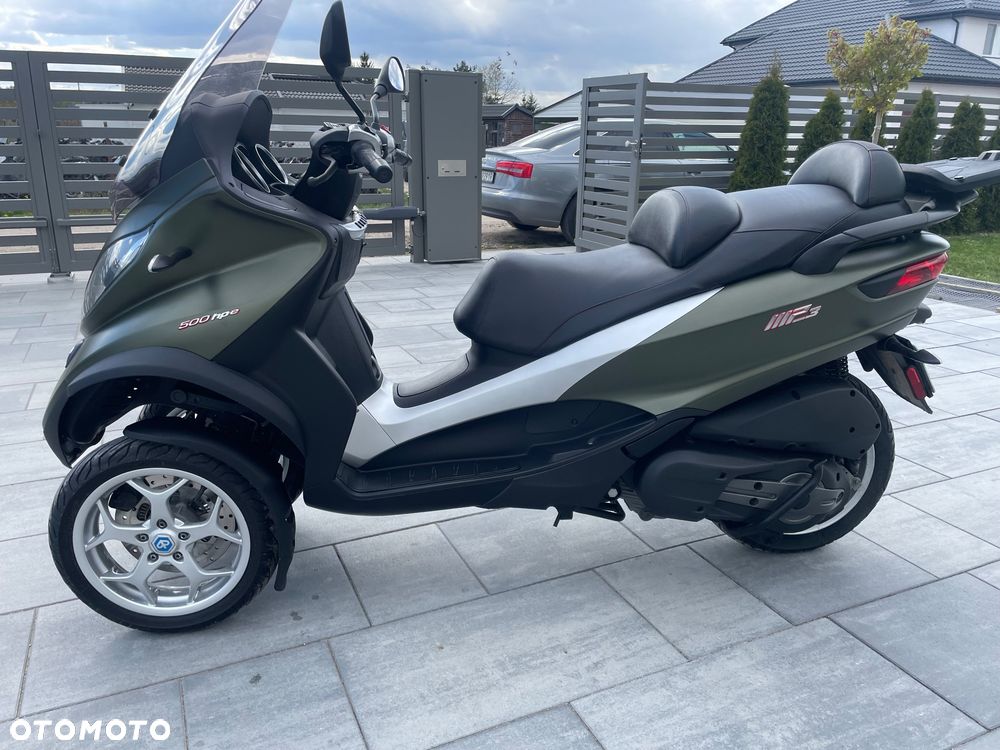 Piaggio MP-3 - 23