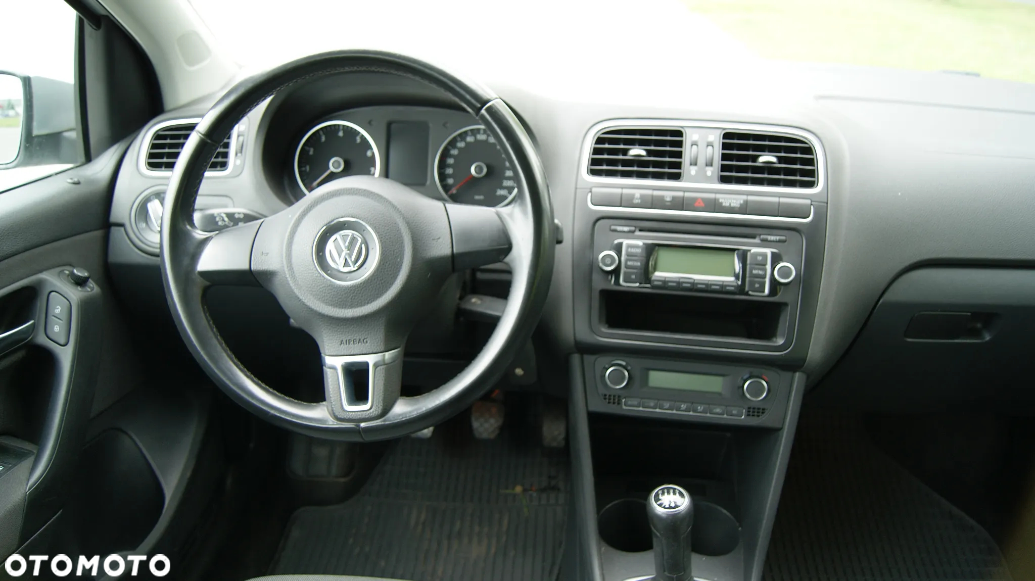 Volkswagen Polo 1.2 Team - 26