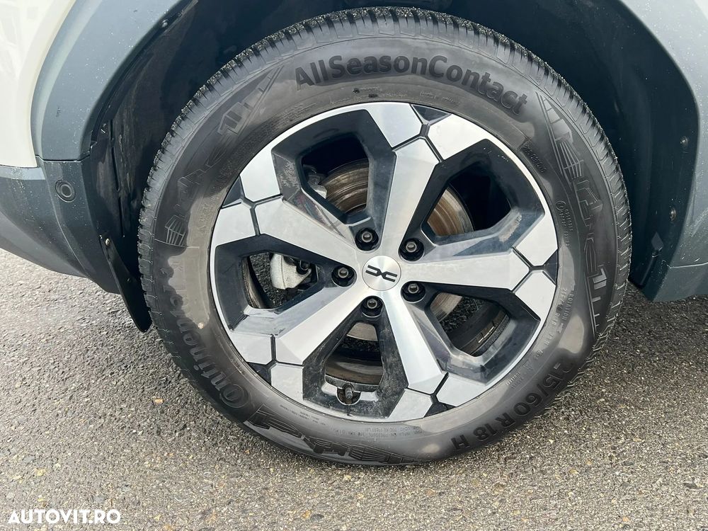 Dacia Duster HEV 140 Extreme - 6