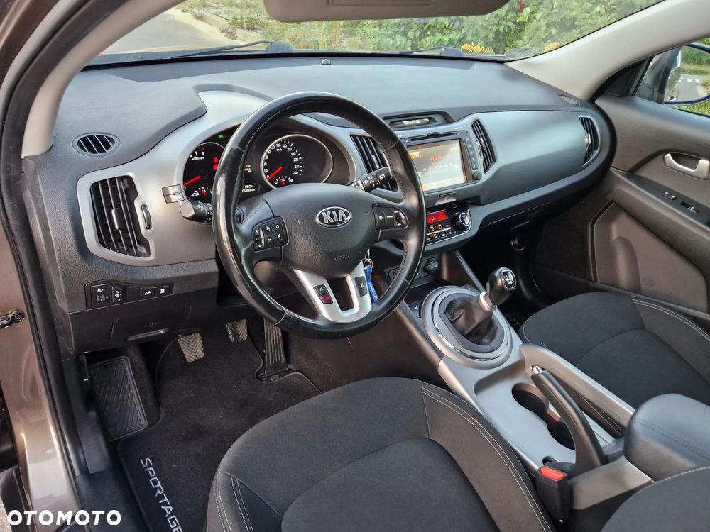 Kia Sportage 1.6 GDI 2WD DREAM-TEAM EDITION - 19