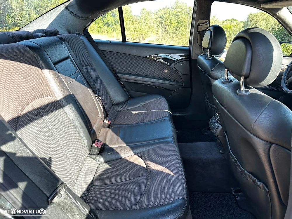 Mercedes-Benz E 220 CDI Avantgarde - 17
