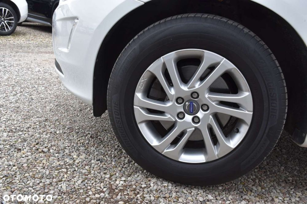 Volvo XC 60 D4 Geartronic Kinetic - 24