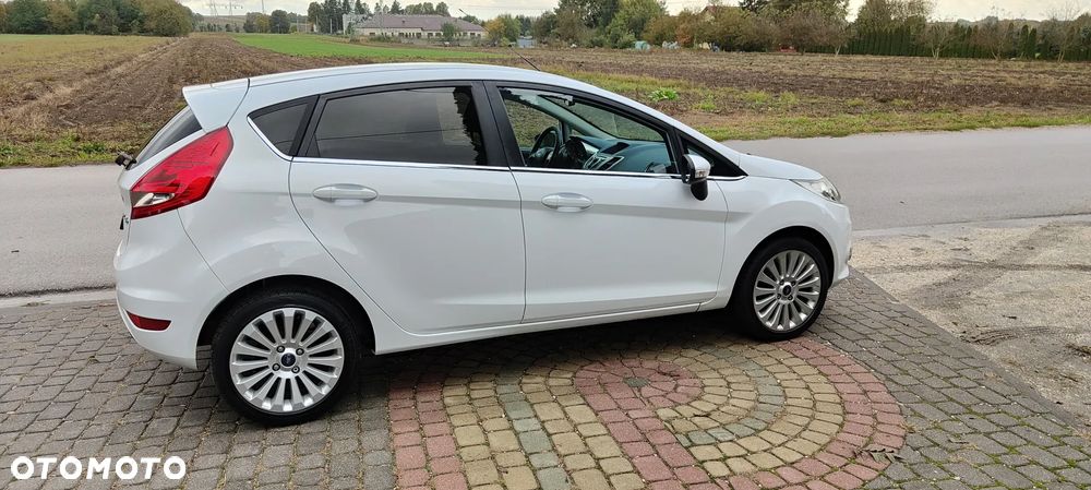 Ford Fiesta 1.25 Titanium - 12
