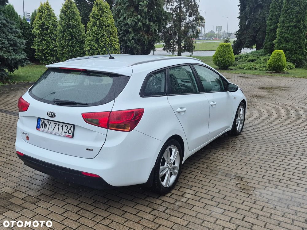 Kia Ceed - 6