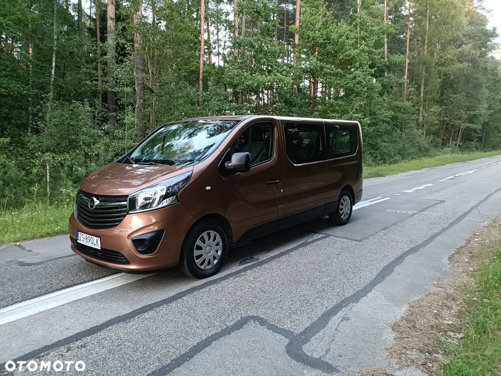 Opel Vivaro - 22