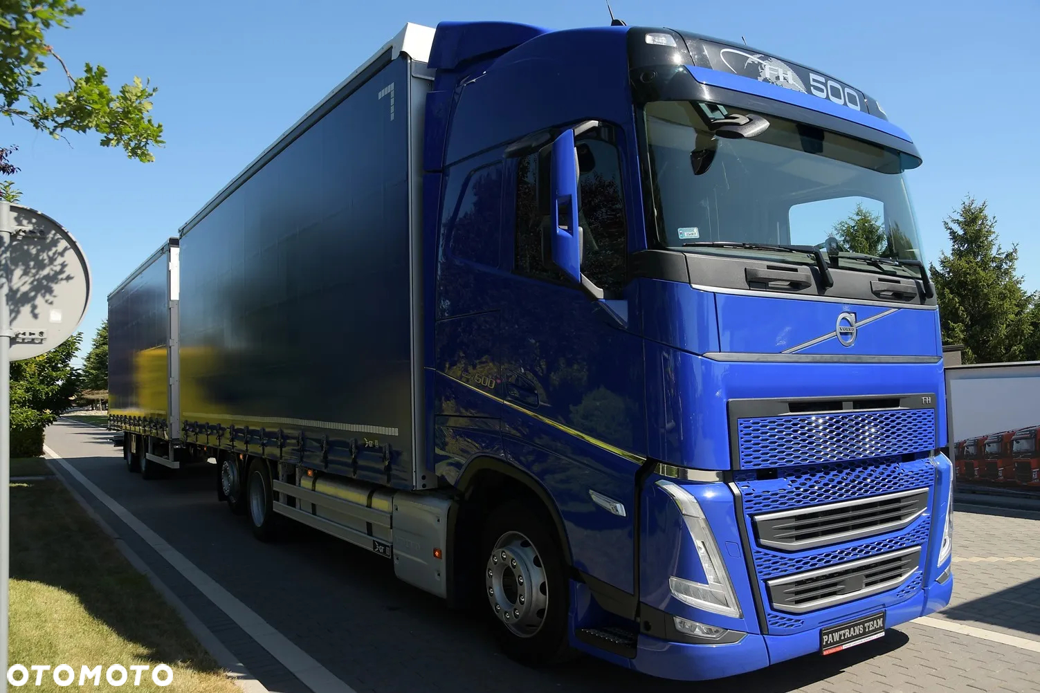 Volvo FH///500///* 2022///* JEDYNE 219 TYŚ KILOMETRÓW///* ZESTAW///TANDEM///* PRZEJAZDOWY///* 7.70+7.70///* KLIMA POSTOJOWA///* DACH PODNOSZONY///* FULL LED///* VIRTUAL COCPIT///* KAMERA///* PERFEKCYJNY STAN///* JAK NOWY - 2