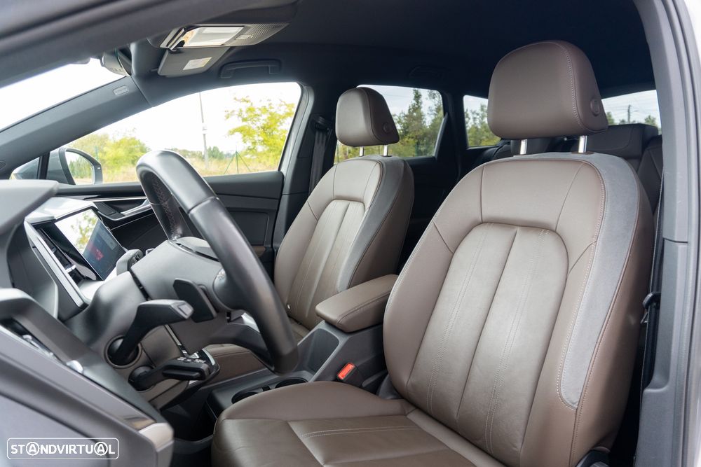 Audi Q4 e-tron 45 quattro - 15