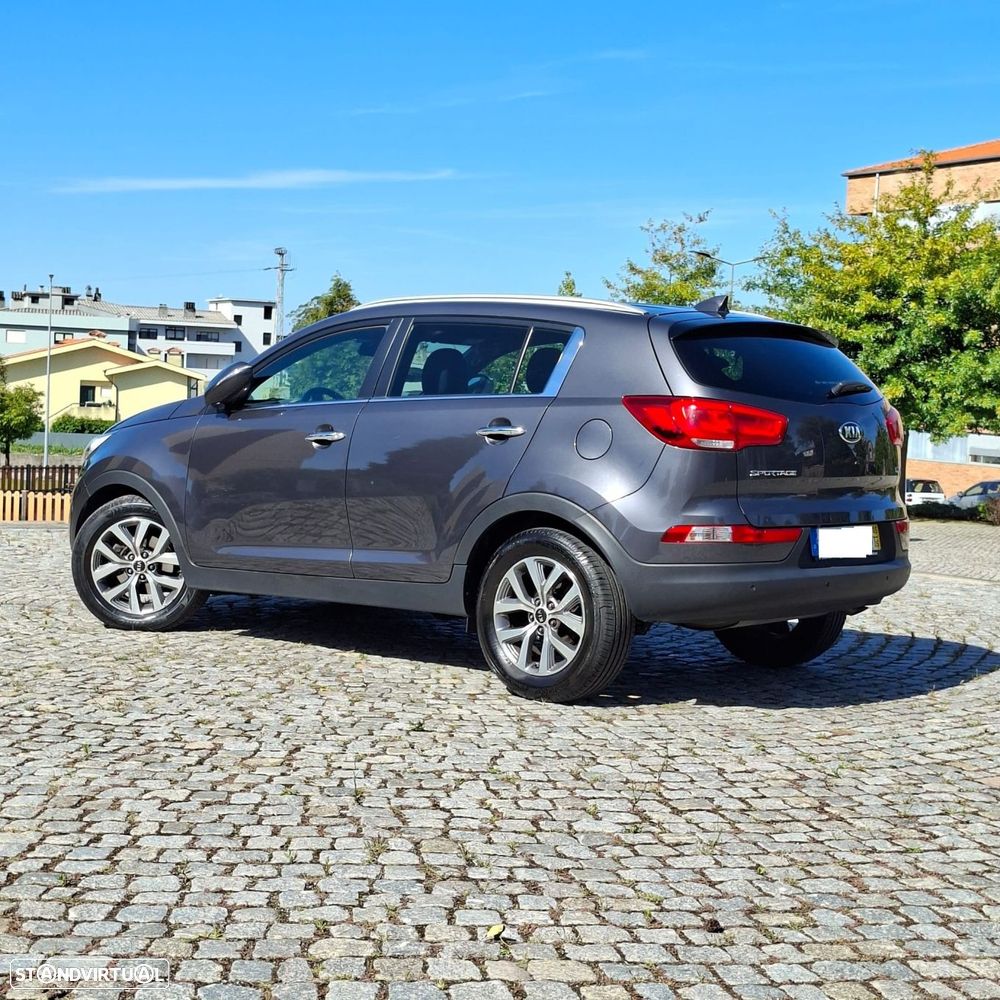 Kia Sportage 1.7 CRDi ISG TX Navi - 6