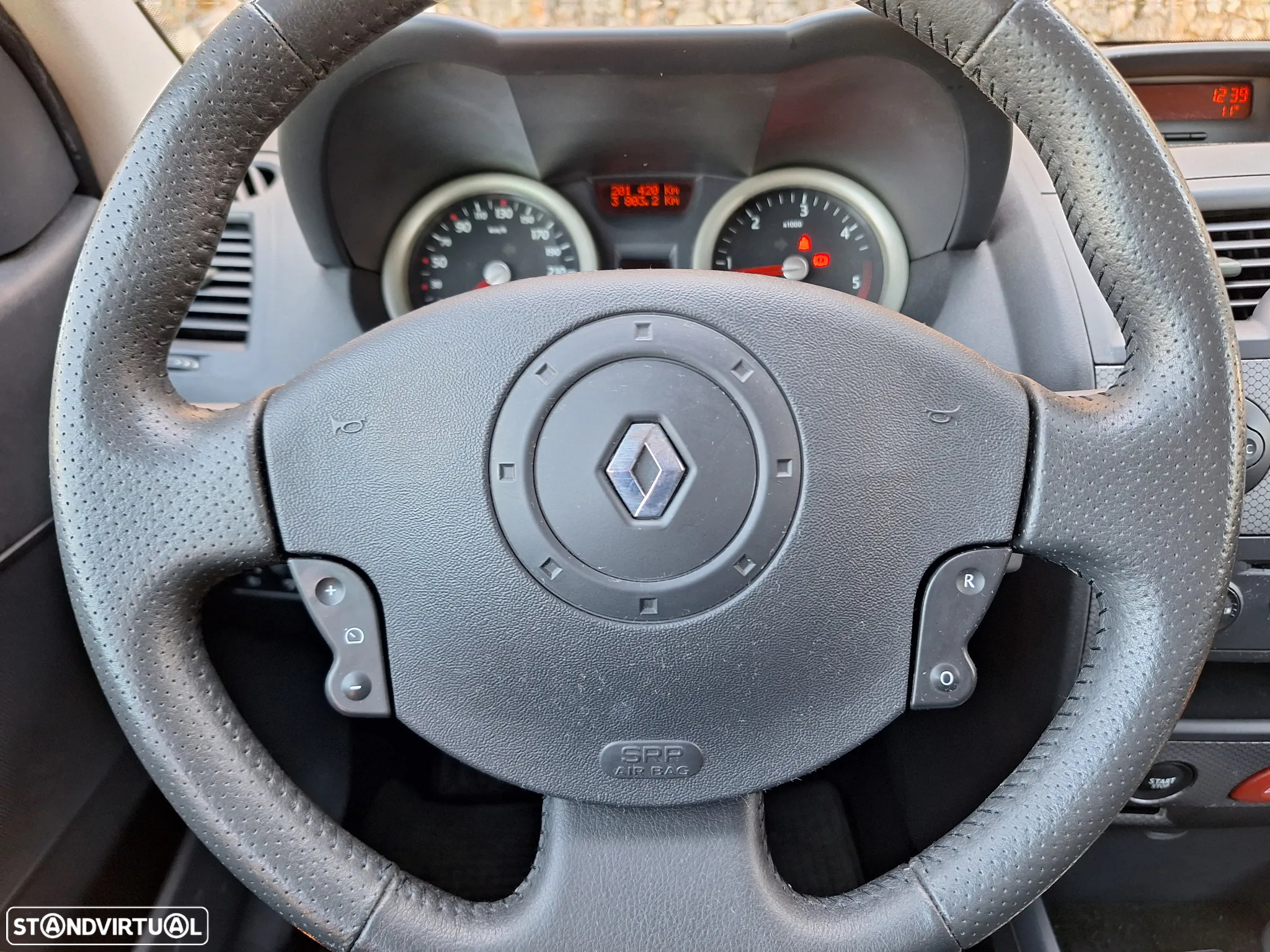 Renault Mégane 1.5 dCi Dynamique - 13
