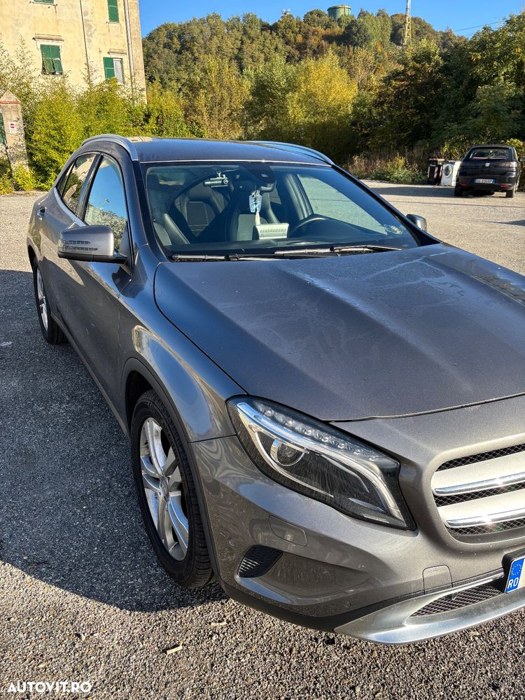 Mercedes-Benz GLA 220 d 7G-DCT - 1