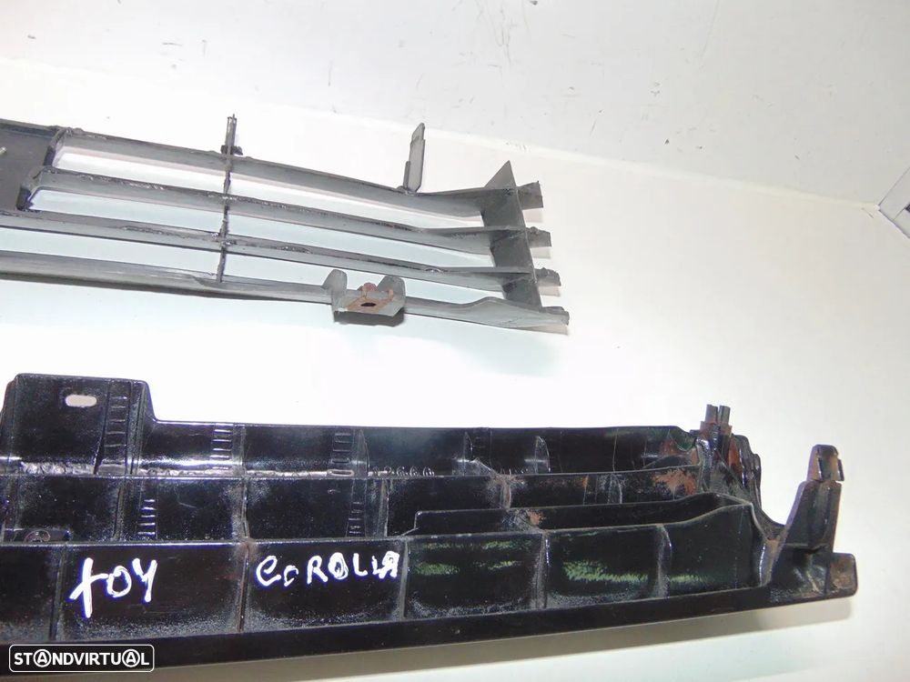 Citroen C15/Toyota corolla grelha - 6