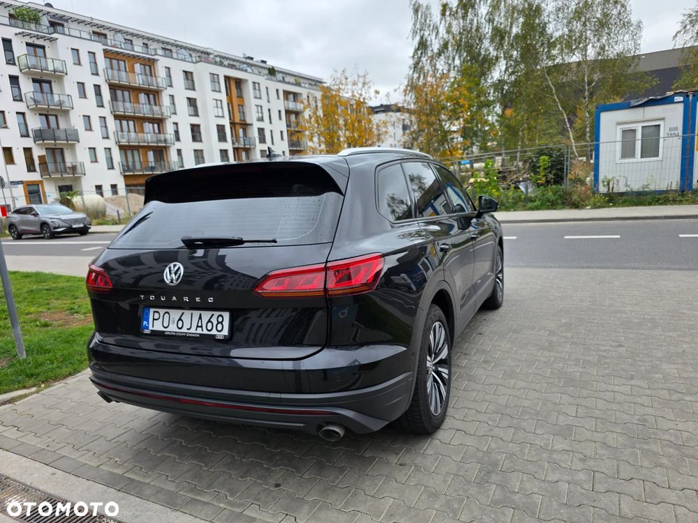 Volkswagen Touareg - 4