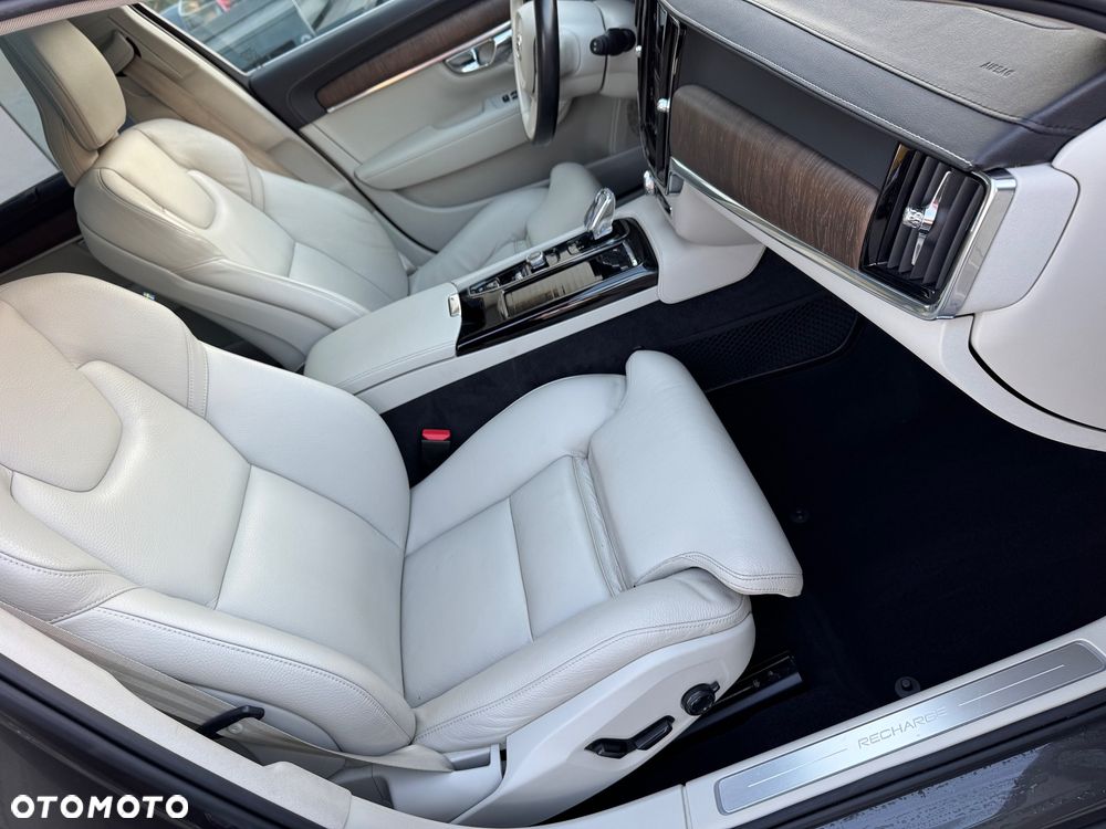 Volvo V90 T8 Twin Engine AWD Geartronic Inscription - 22