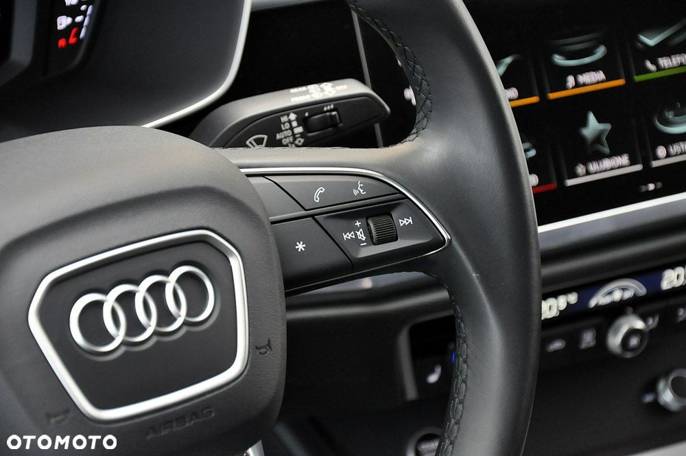 Audi Q3 Sportback - 19