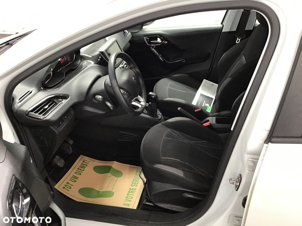 Peugeot 208 1.2 VTi Access - 7