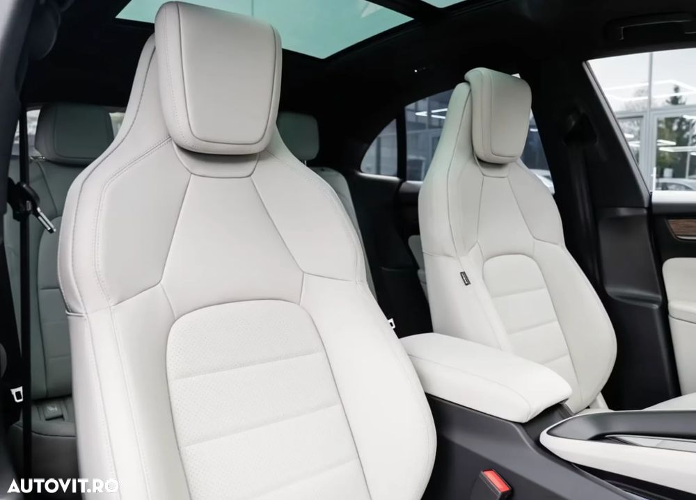 Porsche Macan 100 kWh - 10