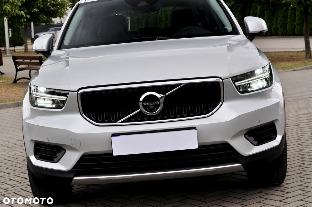 Volvo XC 40 T3 Momentum Pro - 6