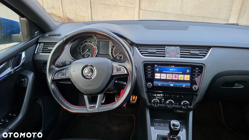 Skoda Octavia 2.0 TSI DSG RS 245 - 9